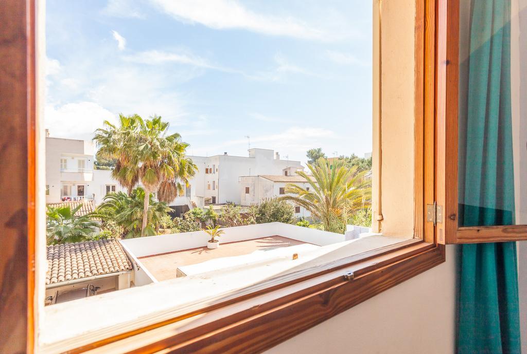 Apartamentos Obrador كولونيا سانت خورذي الغرفة الصورة